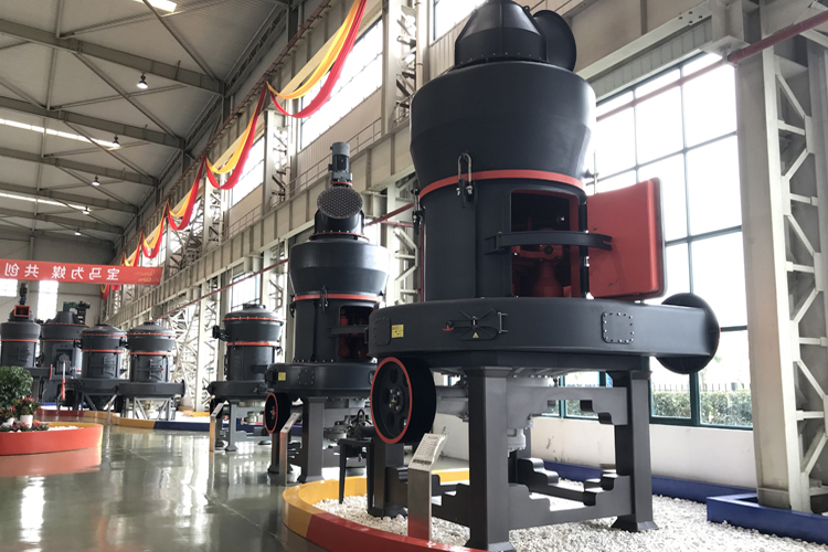 常用的可靠礦石磨粉機的配件用什么材料好？